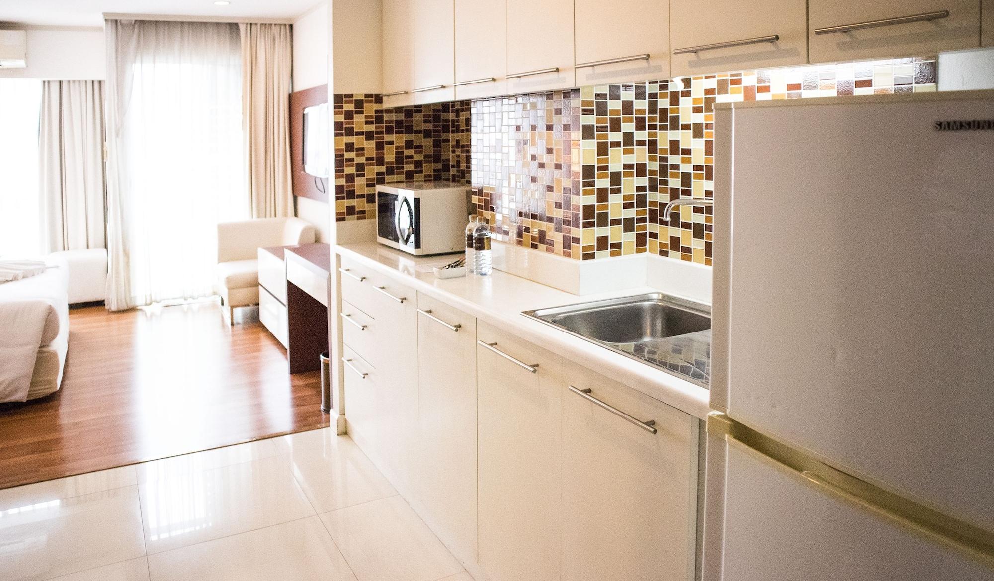 Sathorn Grace Serviced Residence Bangkok Dış mekan fotoğraf