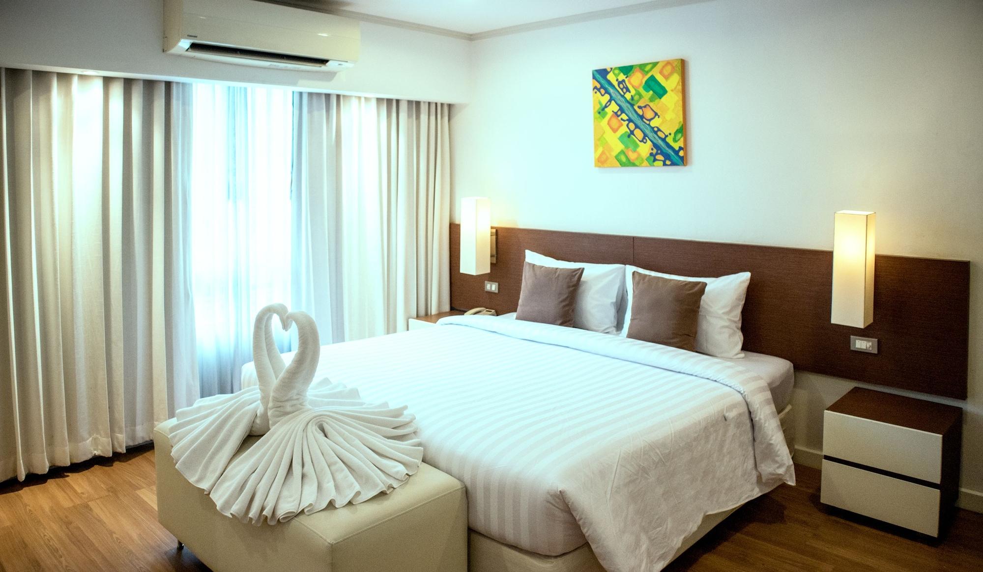 Sathorn Grace Serviced Residence Bangkok Dış mekan fotoğraf