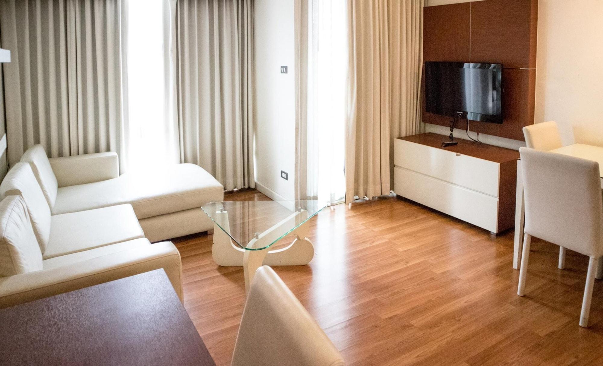 Sathorn Grace Serviced Residence Bangkok Dış mekan fotoğraf